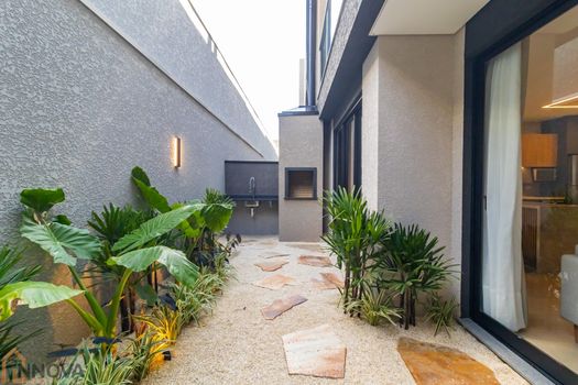 Foto 10 do(a) Casa de 4 quartos à venda em Xaxim, Curitiba