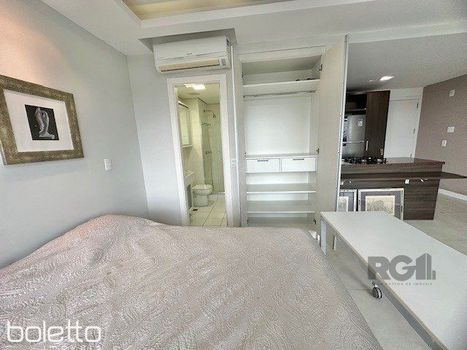 Foto 22 do(a) Loft de 1 quartos à venda em Centro Histórico, Porto Alegre