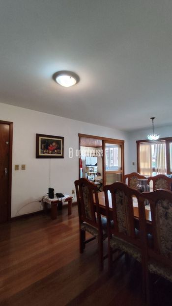 Foto 16 do(a) Apartamento de 4 quartos à venda em Jardim Lindóia, Porto Alegre