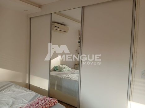 Foto 23 do(a) Apartamento de 3 quartos à venda em Jardim Lindóia, Porto Alegre