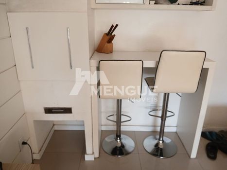 Foto 14 do(a) Apartamento de 3 quartos à venda em Jardim Lindóia, Porto Alegre