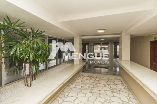 Foto 39 do(a) Apartamento de 3 quartos à venda em Jardim Lindóia, Porto Alegre