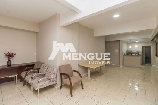 Foto 38 do(a) Apartamento de 3 quartos à venda em Jardim Lindóia, Porto Alegre