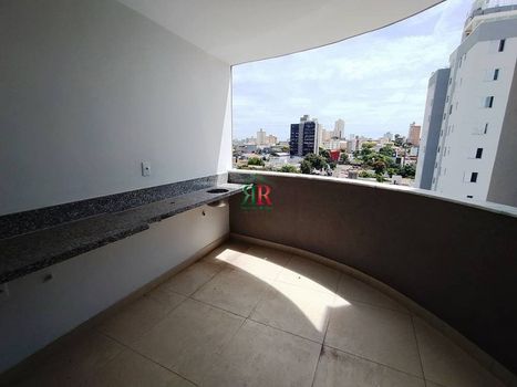 Foto 3 do(a) Cobertura de 3 quartos à venda em Floresta, Belo Horizonte