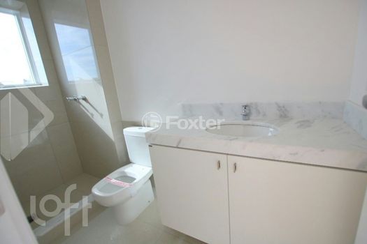 Foto 8 do(a) Apartamento de 3 quartos à venda em Rio Branco, Porto Alegre