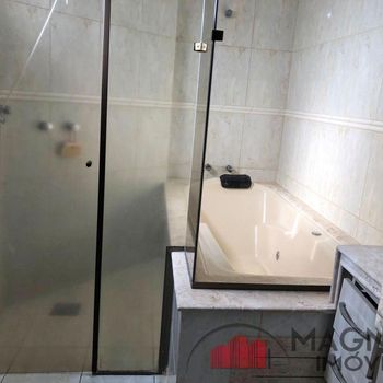 Foto 23 do(a) Apartamento de 4 quartos à venda em Vila Santo Antônio, Maringá