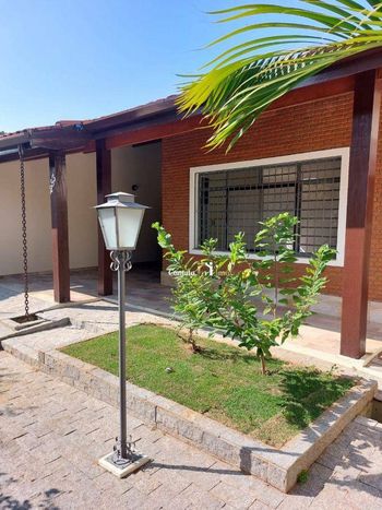 Foto 1 do(a) Casa de 3 quartos à venda em Alvinópolis, Atibaia