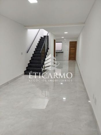 Foto 1 do(a) Casa de 3 quartos à venda em Vila Granada, São Paulo