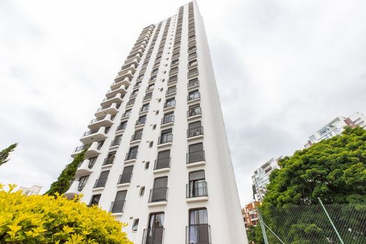 Foto 8 do(a) Apartamento de 3 quartos à venda em Vila Suzana, São Paulo