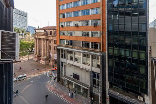 Foto 46 do(a) Sala / Conjunto Comercial false à venda em Centro Histórico, Porto Alegre