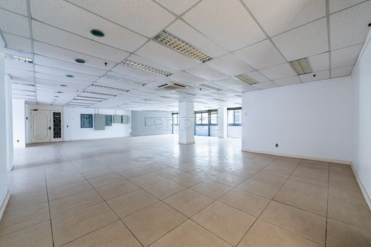 Foto 11 do(a) Sala / Conjunto Comercial false à venda em Centro Histórico, Porto Alegre