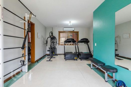Foto 42 do(a) Apartamento de 3 quartos à venda em Petrópolis, Porto Alegre