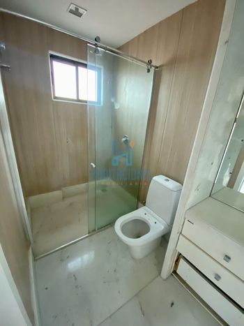 Foto 15 do(a) Apartamento de 5 quartos à venda em Rocas, Natal