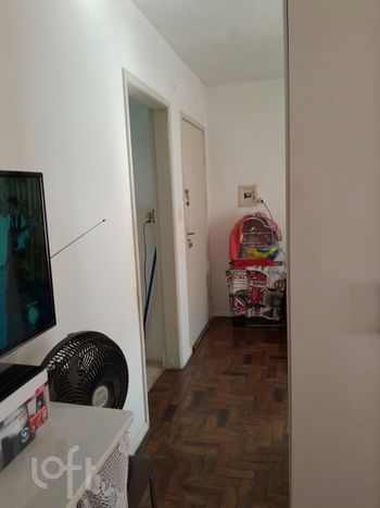 Foto 3 do(a) Apartamento de 1 quartos à venda em Santo Antônio, Porto Alegre