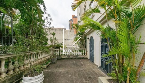 Foto 18 do(a) Apartamento de 3 quartos à venda em Vila Nova Conceição, São Paulo