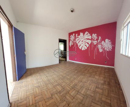 Foto 4 do(a) Casa de 4 quartos à venda em Boa Vista, Londrina
