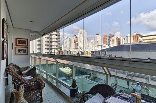 Foto 6 do(a) Apartamento de 4 quartos à venda em Campo Belo, São Paulo