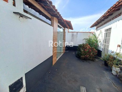 Foto 26 do(a) Casa em Condomínio de 3 quartos à venda em Santa Rosa, Uberlândia