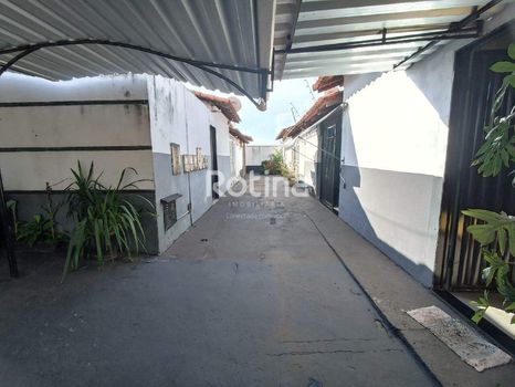 Foto 27 do(a) Casa em Condomínio de 3 quartos à venda em Santa Rosa, Uberlândia