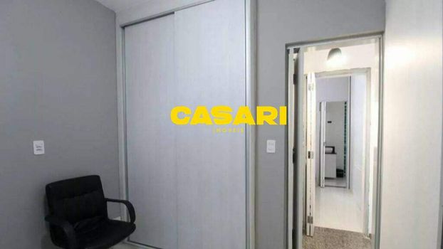 Foto 16 do(a) Casa de 2 quartos à venda em Vila Humaitá, Santo André