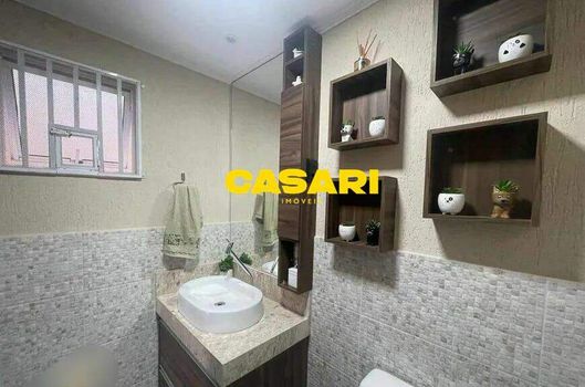 Foto 12 do(a) Casa de 2 quartos à venda em Vila Humaitá, Santo André