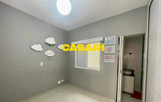 Foto 18 do(a) Casa de 2 quartos à venda em Vila Humaitá, Santo André