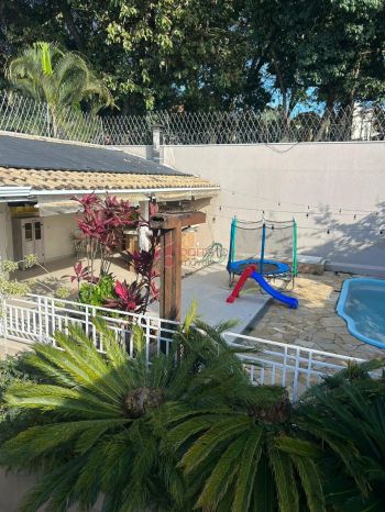 Foto 2 do(a) Casa em Condomínio de 3 quartos à venda em Jardim Santa Teresa, Jundiaí