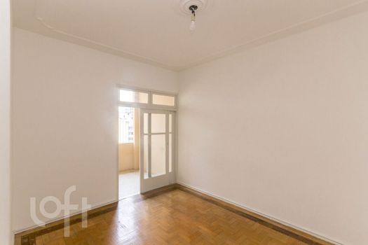 Foto 5 do(a) Apartamento de 3 quartos à venda em Centro Histórico, Porto Alegre