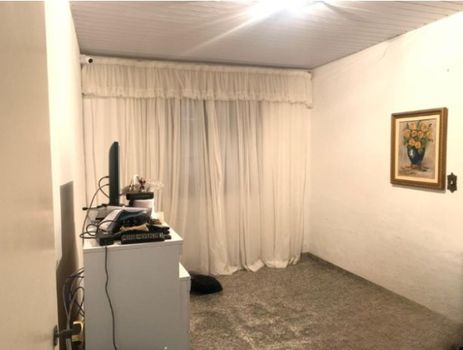 Foto 11 do(a) Casa de 3 quartos à venda em Jardim Itália, São Paulo