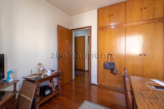 Foto 13 do(a) Apartamento de 4 quartos à venda em Vila Ipojuca, São Paulo