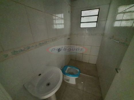 Foto 17 do(a) Casa de 3 quartos à venda em Jardim São Silvestre, Maringá