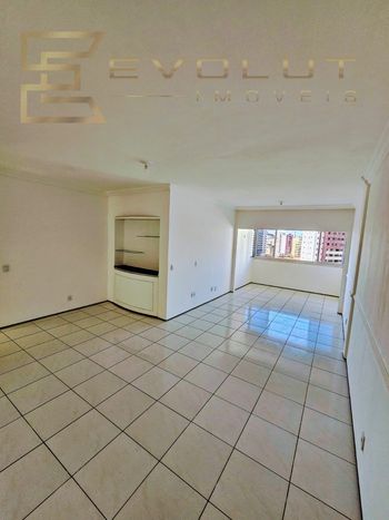 Foto 2 do(a) Apartamento de 3 quartos à venda em Papicu, Fortaleza