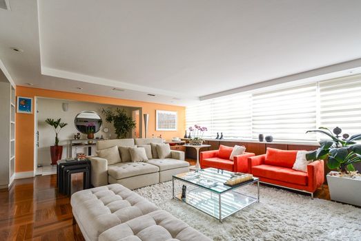Foto 2 do(a) Apartamento de 3 quartos à venda em Jardim Europa, São Paulo