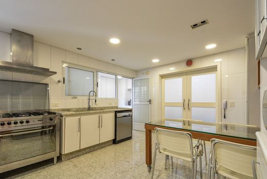 Foto 4 do(a) Apartamento de 3 quartos à venda em Jardim Europa, São Paulo