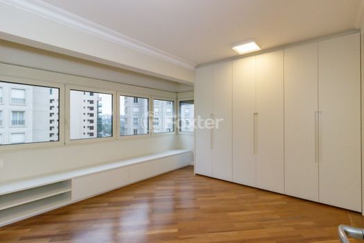 Foto 33 do(a) Apartamento de 3 quartos à venda em Jardim Paulistano, São Paulo