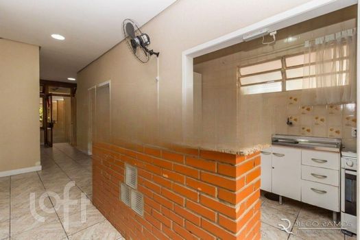Foto 32 do(a) Apartamento de 2 quartos à venda em Glória, Porto Alegre