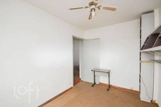 Foto 18 do(a) Apartamento de 2 quartos à venda em Glória, Porto Alegre