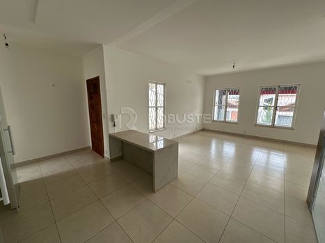 Foto 5 do(a) Casa de 3 quartos para alugar em Vila São Judas Thadeu, Botucatu