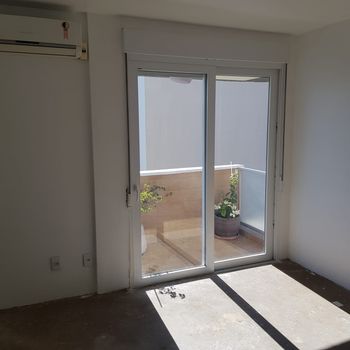 Foto 17 do(a) Cobertura de 2 quartos à venda em Menino Deus, Porto Alegre