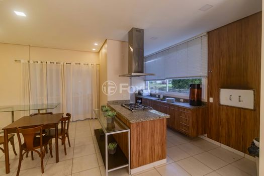 Foto 45 do(a) Apartamento de 2 quartos à venda em Jardim Lindóia, Porto Alegre