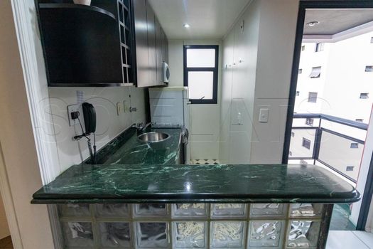 Foto 6 do(a) Flat de 1 quartos à venda em Vila Nova Conceição, São Paulo