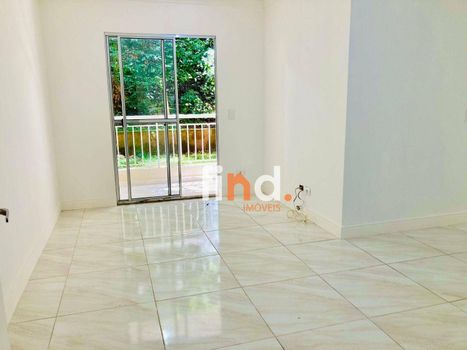 Foto 2 do(a) Apartamento de 3 quartos à venda em Jardim Caiapiá, Cotia