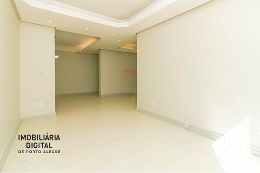 Foto 4 do(a) Apartamento de 3 quartos à venda em Jardim Lindóia, Porto Alegre
