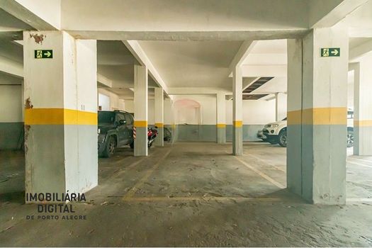 Foto 42 do(a) Apartamento de 3 quartos à venda em Jardim Lindóia, Porto Alegre