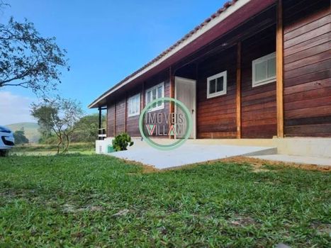 Foto 1 do(a) Fazenda / Sítio / Chácara de 3 quartos à venda em Vila Industrial, São José dos Campos