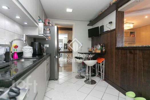 Foto 8 do(a) Apartamento de 2 quartos à venda em São Geraldo, Porto Alegre