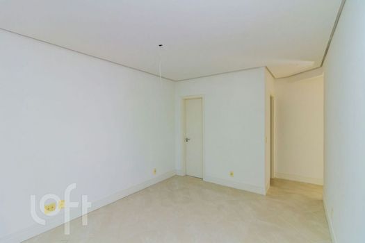 Foto 9 do(a) Apartamento de 3 quartos à venda em Vila Jardim, Porto Alegre