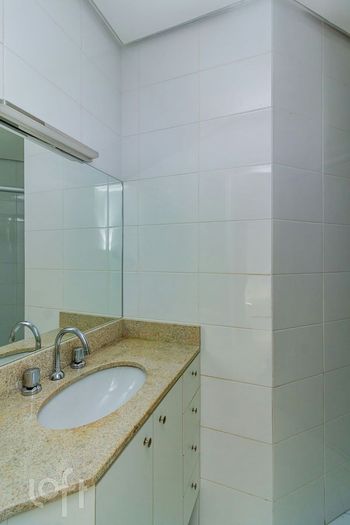 Foto 37 do(a) Apartamento de 3 quartos à venda em Vila Jardim, Porto Alegre