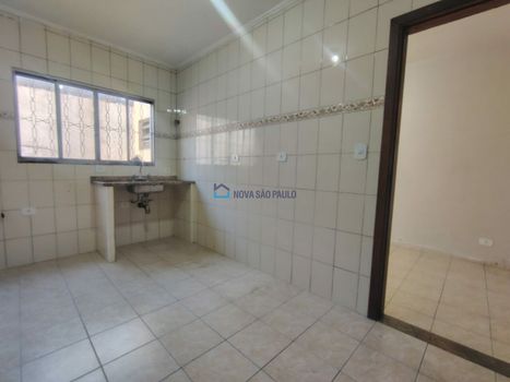 Foto 14 do(a) Casa de 3 quartos à venda em Vila Fachini, São Paulo