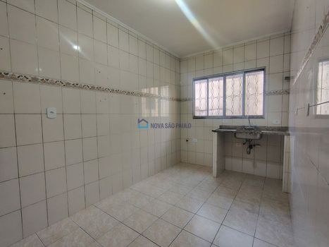 Foto 17 do(a) Casa de 3 quartos à venda em Vila Fachini, São Paulo